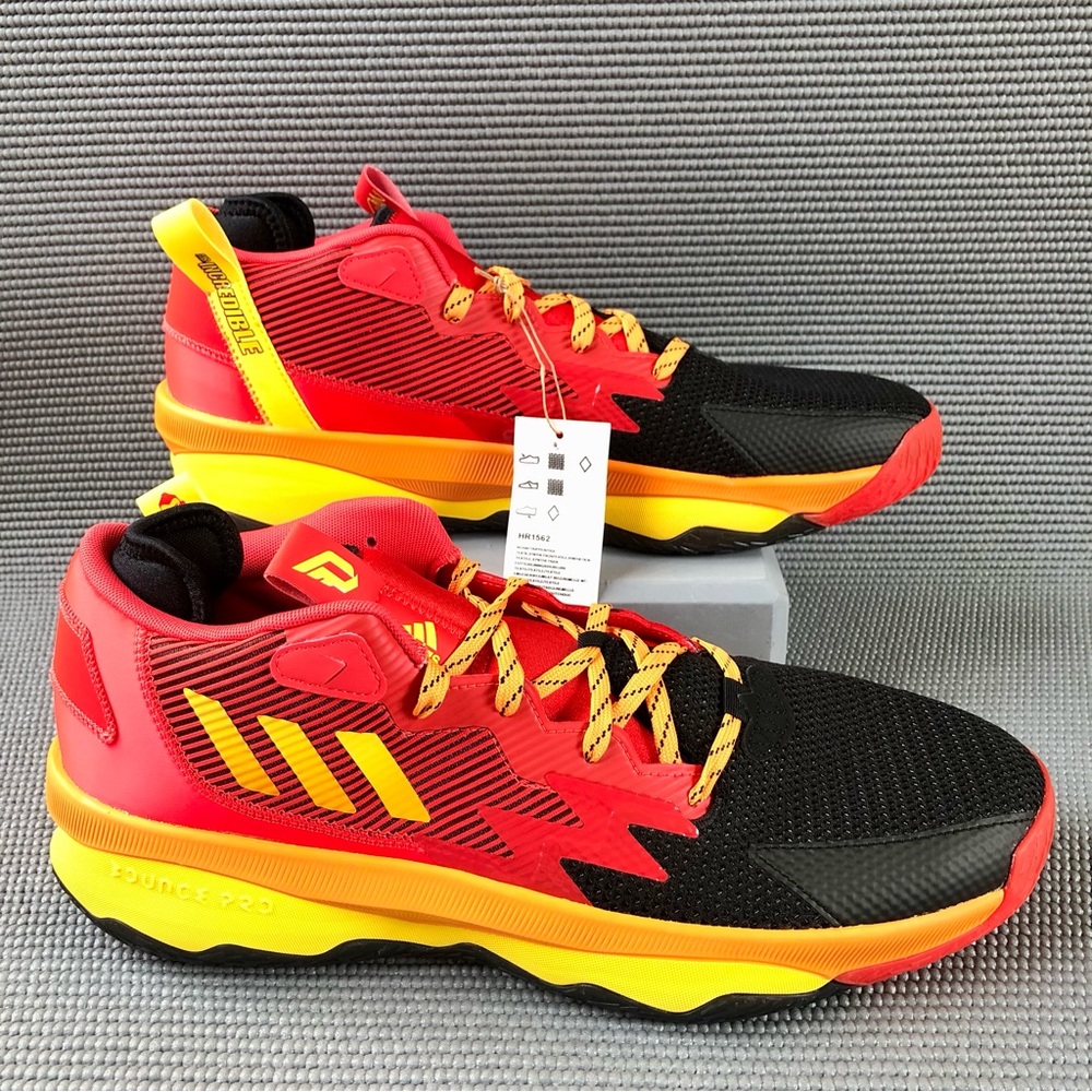 Adidas Pixar Mr. Incredible Dame 8 Basketball Shoes (New Men’s 13.5 red black)